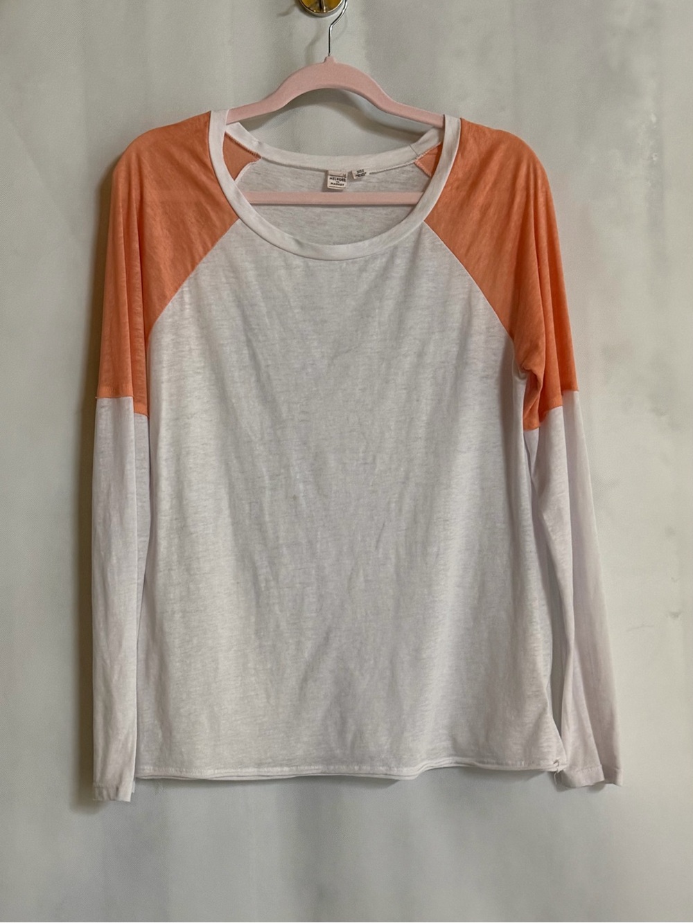 Melrose and Market White Orange Colorblock Raglan Long Sleeve Top Size Medium